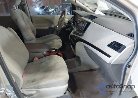 2012 Toyota Sienna Base V6 7 Passenger из США, поврежденный, VIN 5TDZK3DC6CS258225